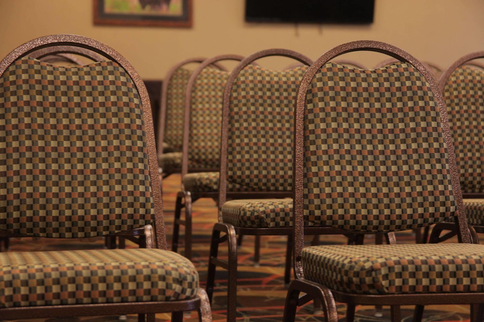 Little Missouri Inn & Suites Watford City Exteriör bild