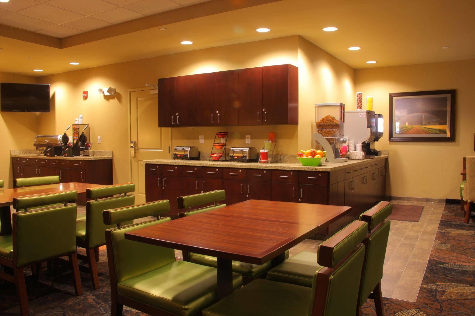 Little Missouri Inn & Suites Watford City Exteriör bild